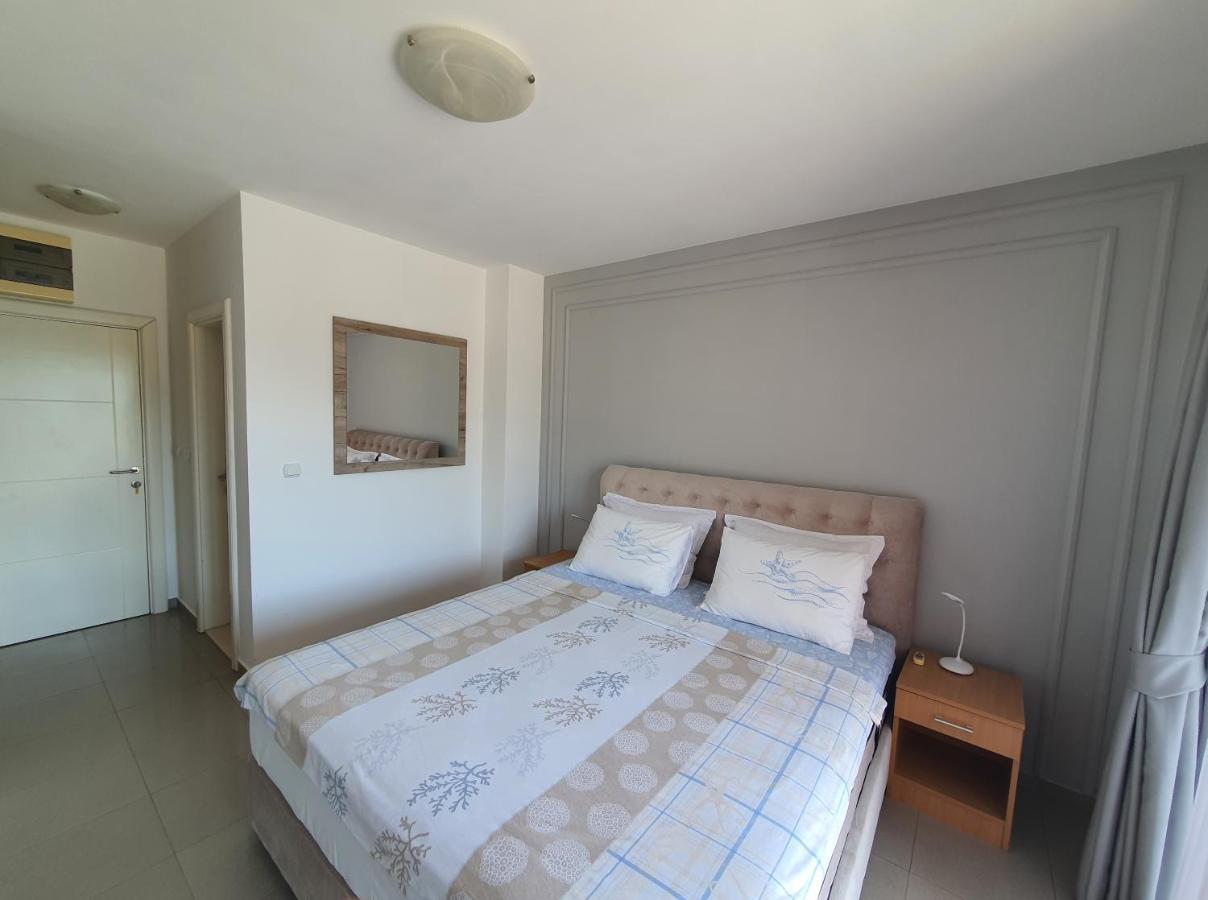 Montesun Residence Herceg Novi Extérieur photo